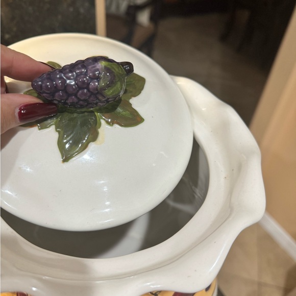 Vintage Ceramic Fruit-Decorated Beverage Dispenser - Picture 5 of 7